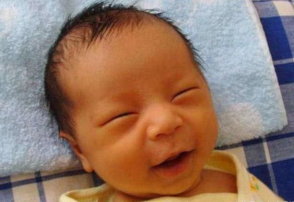                     原创            儿科医生：想让新生婴儿没有黄疸，妈妈孕期这几件事最好别做