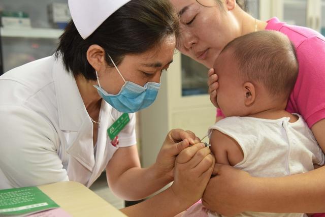                     5岁女娃不吃不喝，积食入院，儿科医生：再疼娃，夏季别做3件事