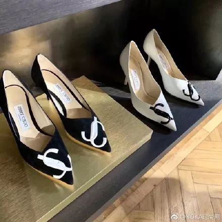 3000��һ˫�߸�Ь������ƷJimmy Choo��������LOGO!