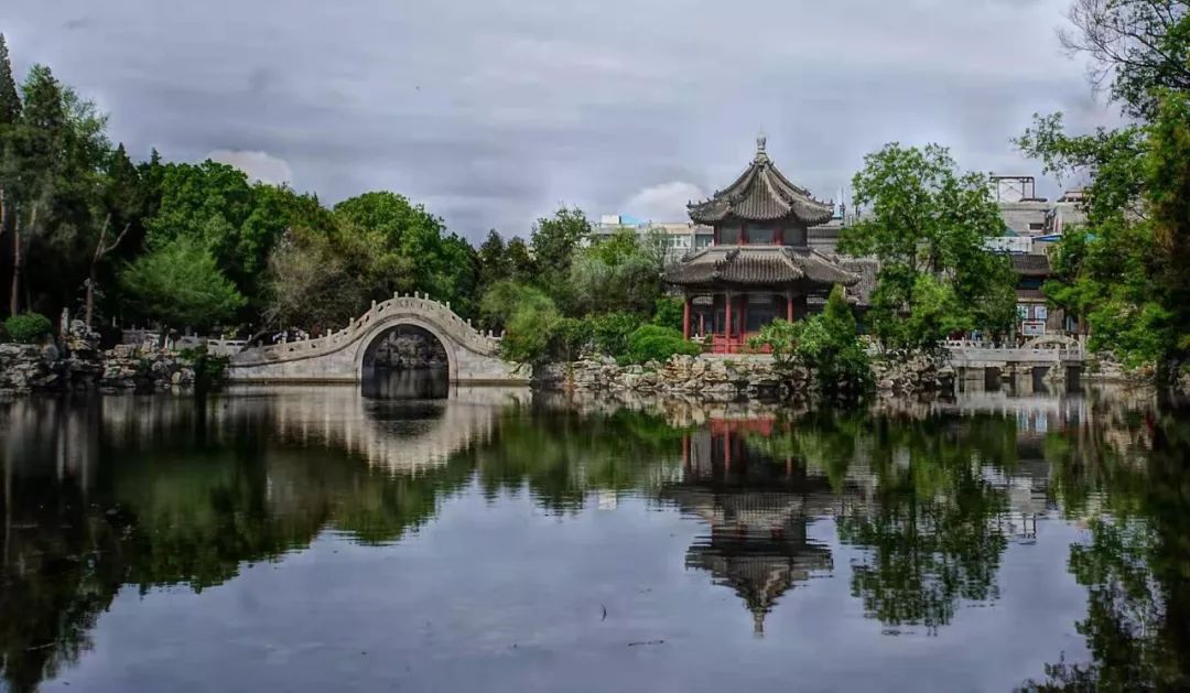 一组保定城的大片!原来我们身边处处都都是风景