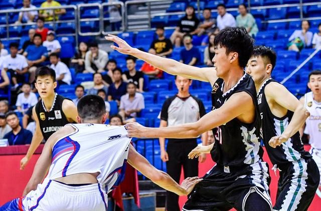 什么是基本功篮球 d324e32b6b74460397d1f357061c5a00.jpeg