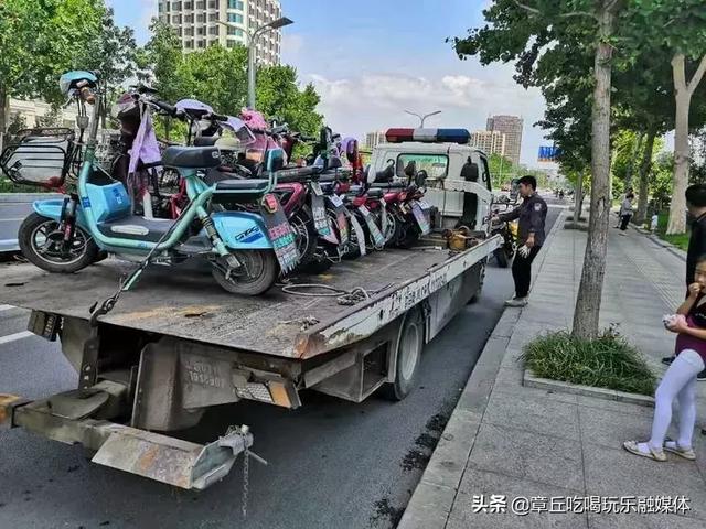 又拖走一车电动车?章丘交警严查各类交通违法行为