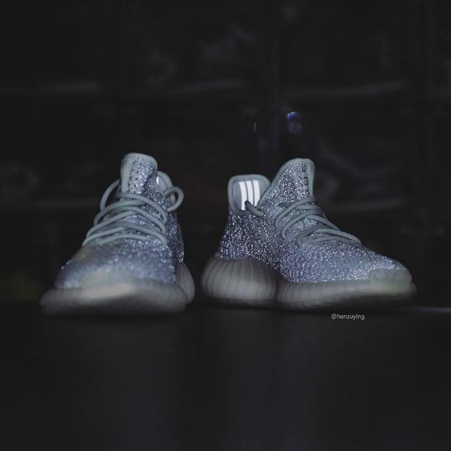 Citrin Reflective : yeezys Reddit