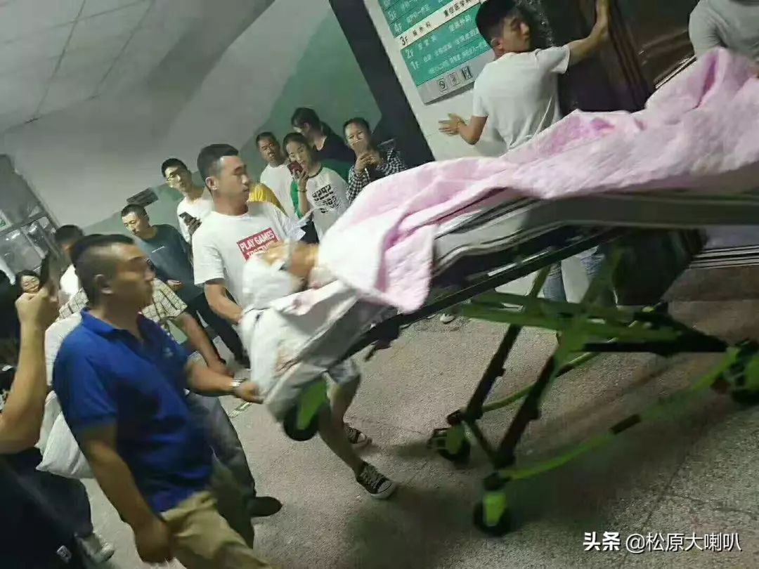 事故无情人间有爱:松原头部摔伤男孩刘宇轩转院到吉大一院ICU…… 澳门威尼斯人