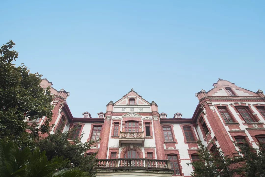 上海徐汇区经济总量_上海徐汇区图片(3)