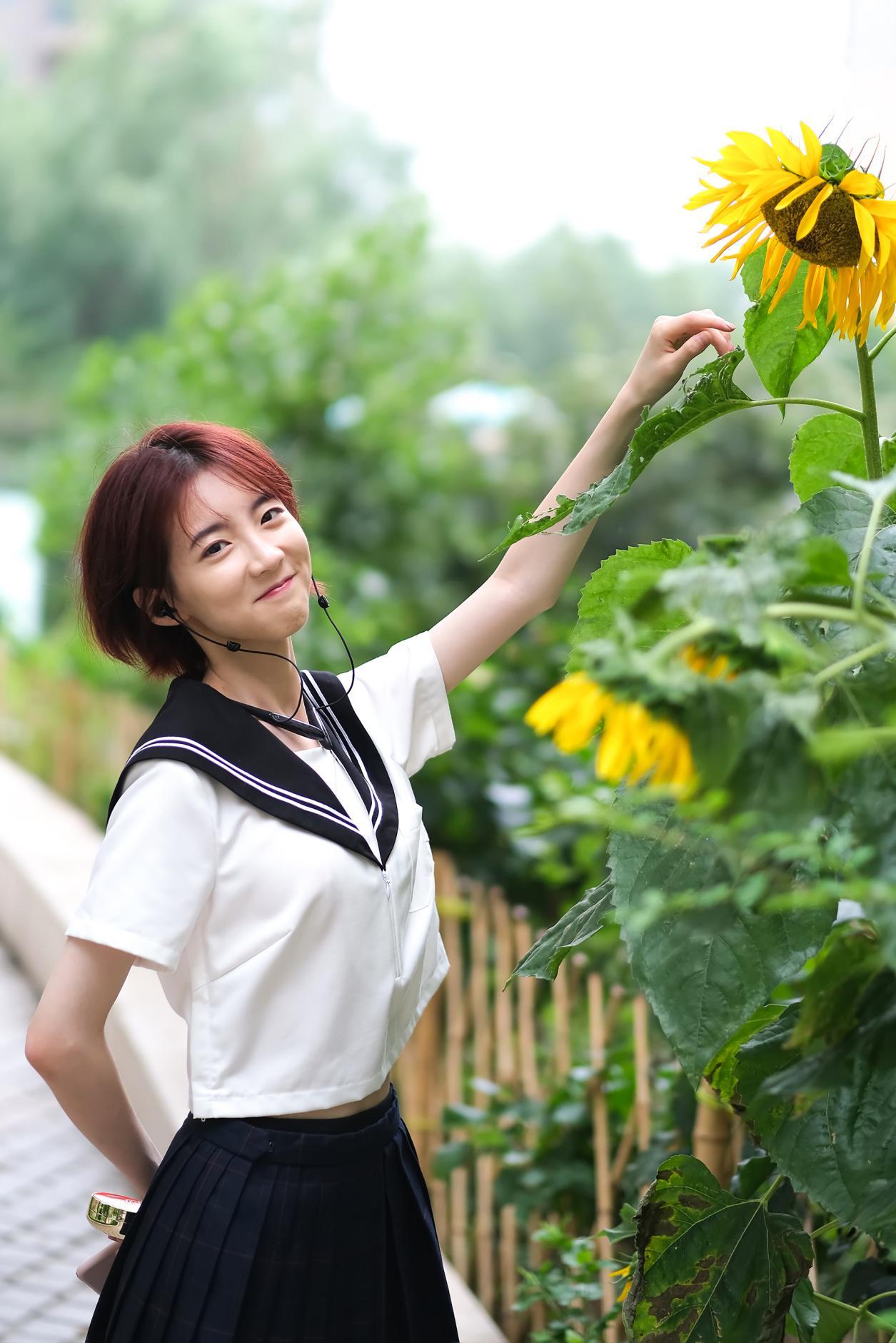 十年音乐老烧测评,治愈系少女的酷狗电音圈铁