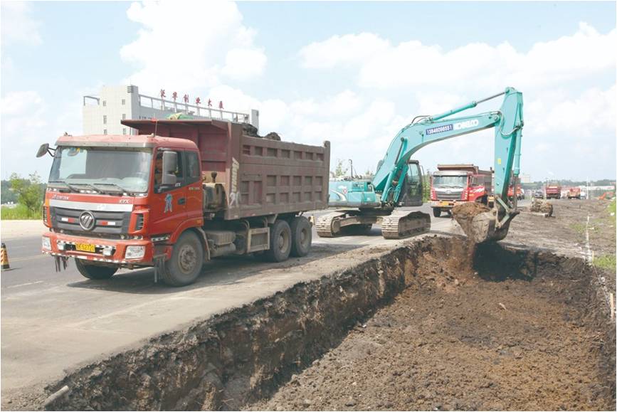 国道丹阿公路鸡穆界至鸡西段改扩建项目进展顺利