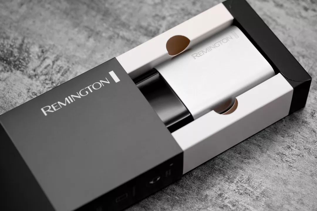 军工品质!超薄双悬浮刀网,剃须不留渣