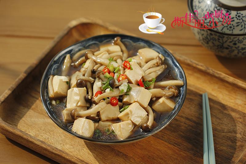 什么炖豆腐鲜 555c3babba684dce8dc79a7d9a921bbb.jpeg