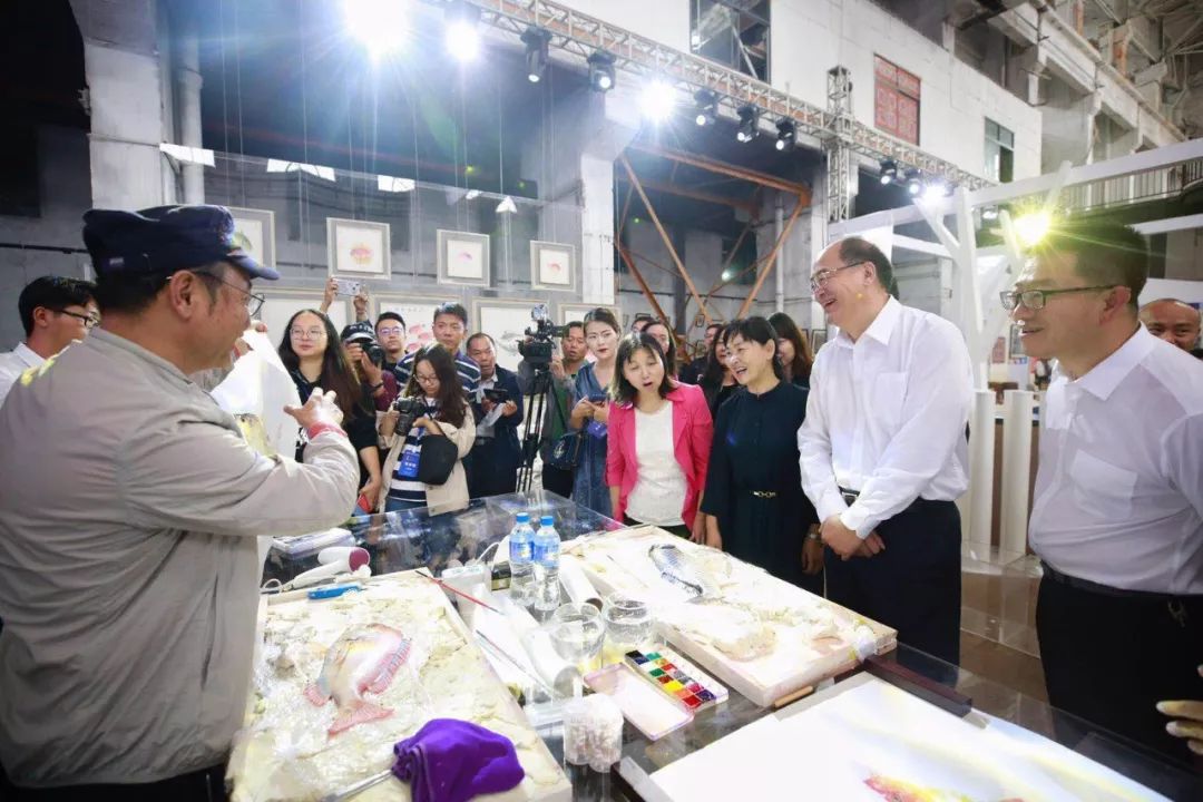 规模以上企业营收占gdp_碧蓝航线企业图片(2)
