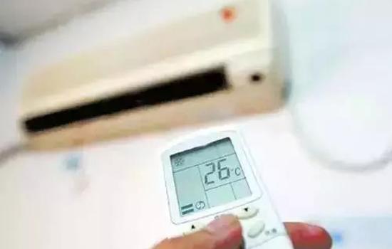                     干货！预防宝宝长痱子，记住这6个字就足够了！
