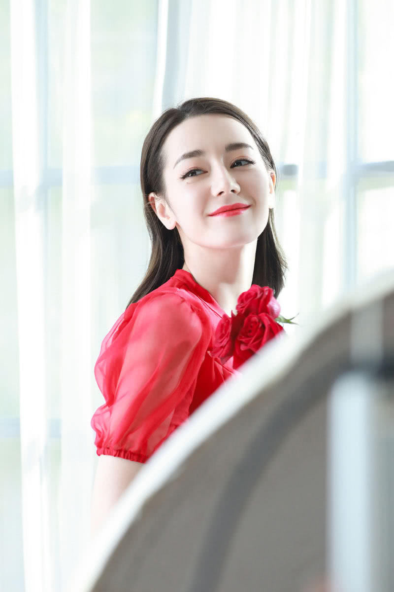 怎么才能有气质和魅力 89a42c035e644a0bb2a71ed1f53ad6cc.jpeg