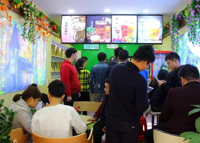 创业干货,在开餐饮奶茶店前该办理哪些证件?