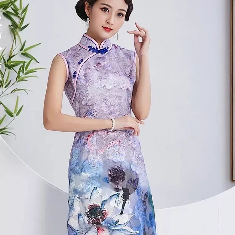 多少斤穿旗袍 9340d6c4f7f24005970b601359e7a50f.jpeg