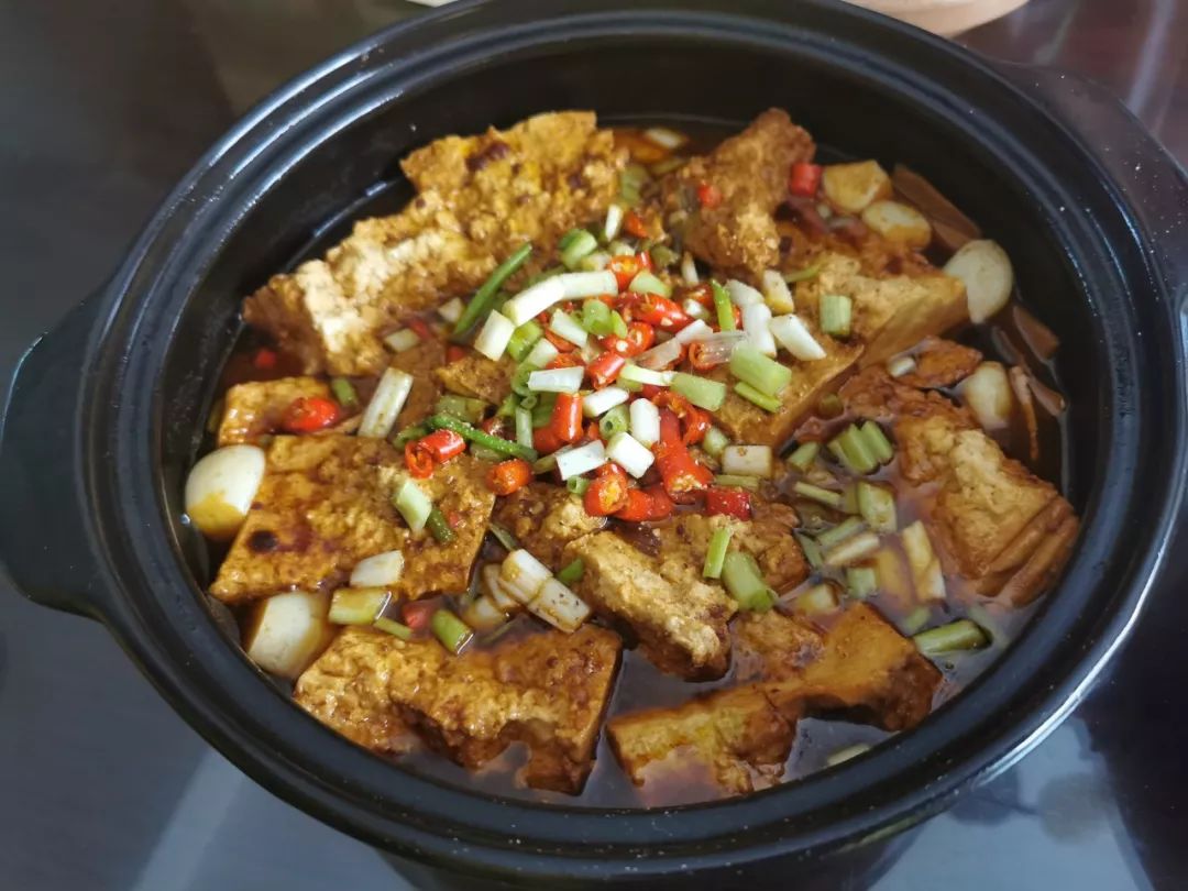 【味◎觉】留在记忆深处的老味道——砂锅炖豆腐 钱柜老虎机