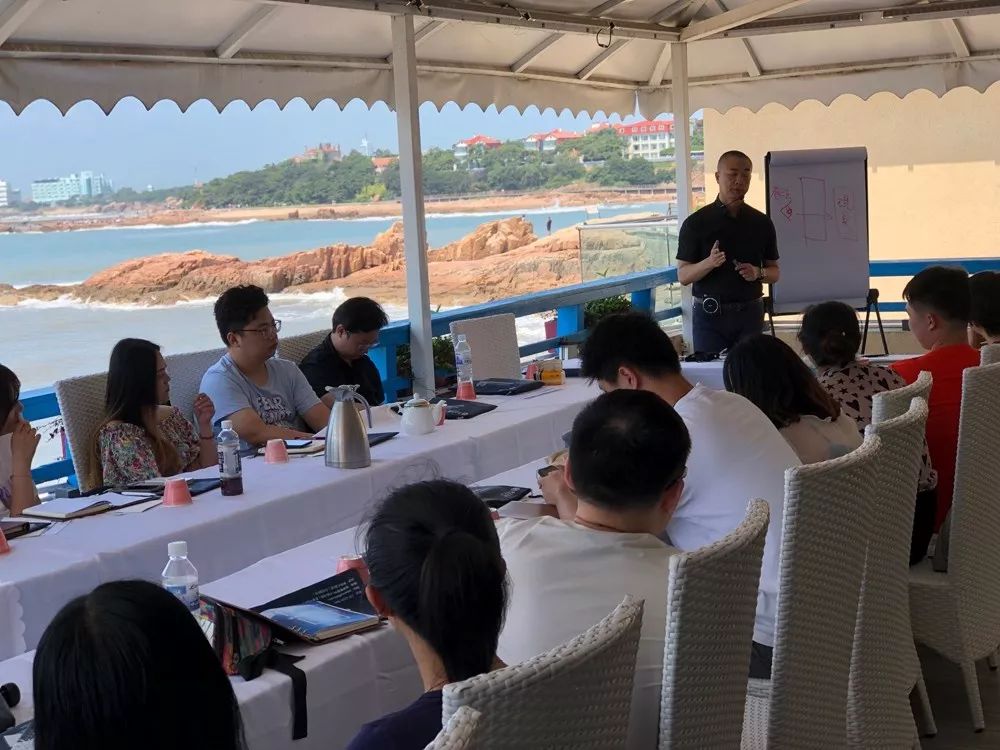 为什么叫青春学堂 9ccca71be2f84726bd5d57508d7ee0e9.jpeg