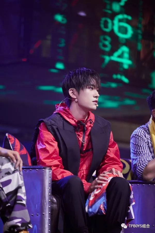 易烊千玺爸爸说的话完整 a0d083e28e9946ab927fca908f45ab45.jpeg