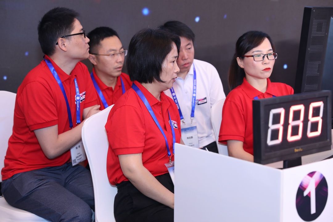 程丹:跨界好医生