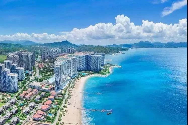 打卡网红小径湾268元抢一粒沙小径湾梵高的海轻奢主题豪华房来享受