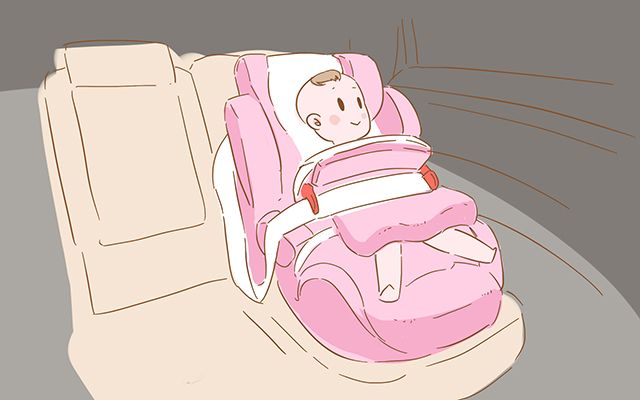                     原创            有两个宝宝的家庭，这个东西用完别扔，二宝还能接着用