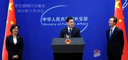 �ظ����ڳ��ļ��߽��������⽻�������˻���Ө