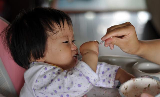                     儿科医师：孩子睡觉时，有这3个“坏毛病”，将来难长高个