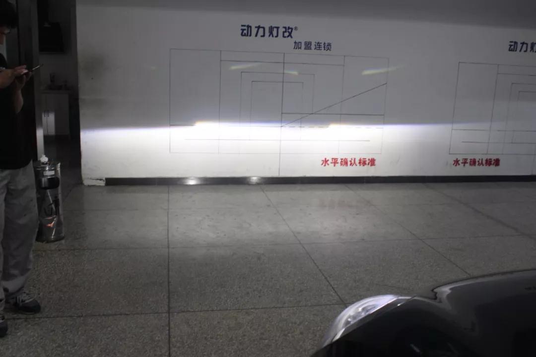 镇江改灯 宝马mini升级全led大灯总成 启动无延时 亮度颜值并存