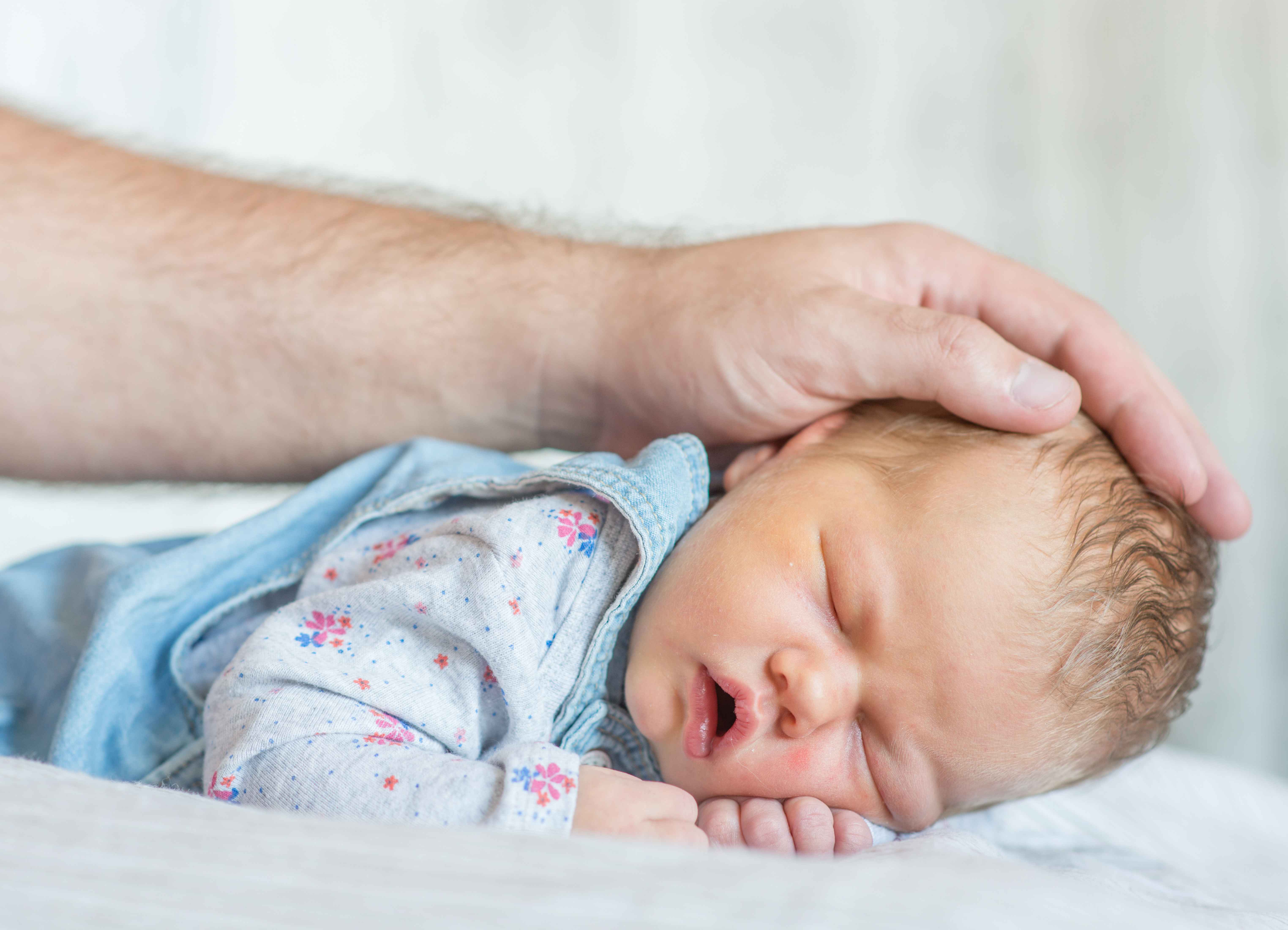                     宝宝这9种不良睡姿不仅有利于睡眠，更有利于长高！