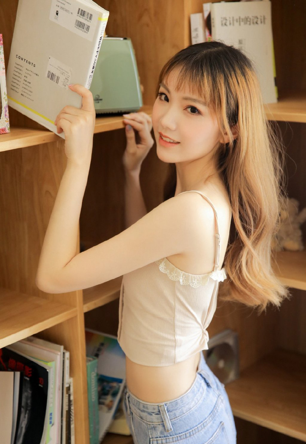 1838e71a59ac4e7f8fc98a3bff16b879.jpeg