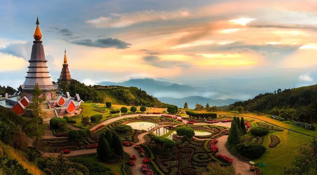 阳光旅行家·暑期顶级奢华系列·极致四季奢享童趣清迈