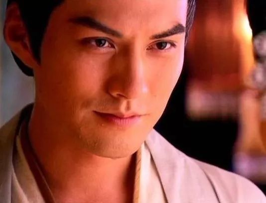 大家羡慕她嫁给盛世美男,如今却同情她“丧偶式婚姻”? 百家乐app