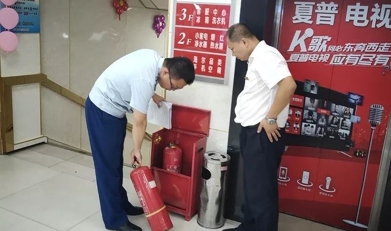 【各地动态】双辽大队深入辖区人员密集场所开展消防安全检查 博e百娱乐城官方网