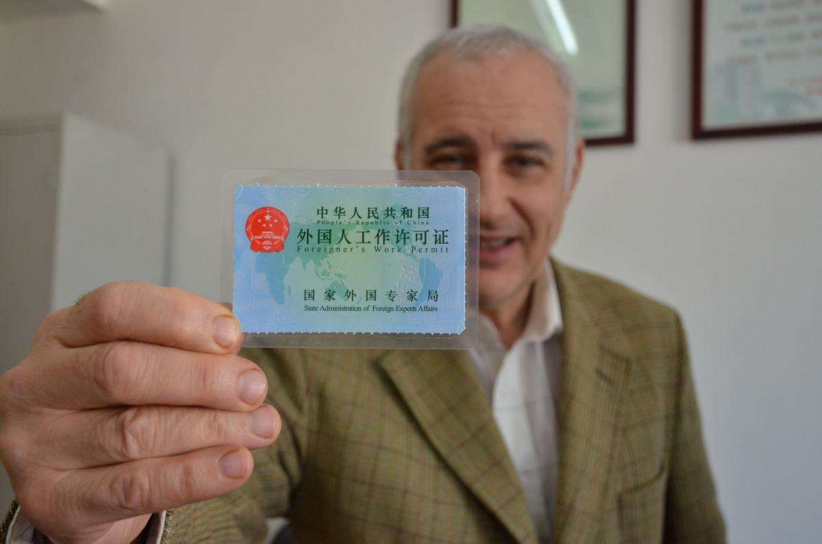 作类居留许可办理|深圳外国人来华工作签证申