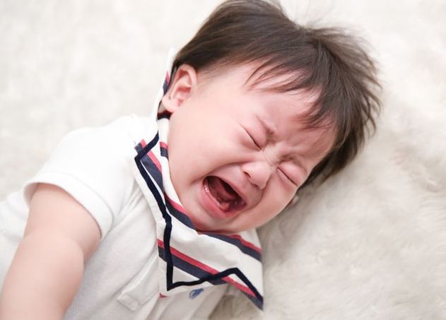                     原创            宝宝5个表现，暗示积食已经很严重了，要抓紧调理！父母上点心