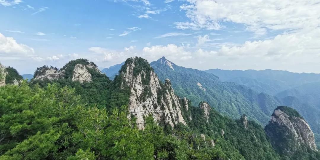 风波桥,菩提树→三川镇抱犊寨红色教育基地这一条线路,带您重走栾川