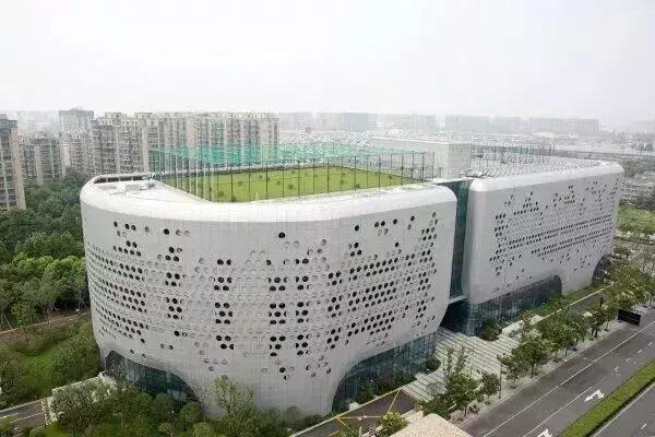 大佬们纷纷上台呼吁 位于江干区九堡文体中心的 杭州海塘遗址博物馆