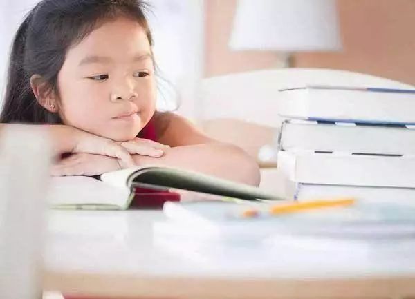 孩子长大后缺乏安全感,多半因为父母的这3种行为,现在改还不晚 澳门银河娱乐在线