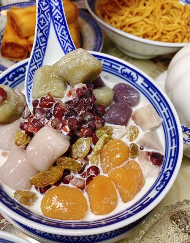 小仙女必打卡,长春最大广式牛奶甜品店,炖4小时养生甜品超滋补