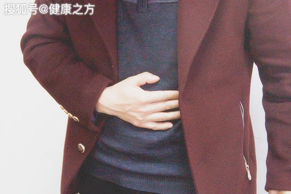                     男人总是“憋”着尿，后果会有多严重？每个你都不想接受