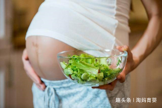                     孕妇体重增长30斤，胎儿却只有6斤，剩下的肉长哪里了？