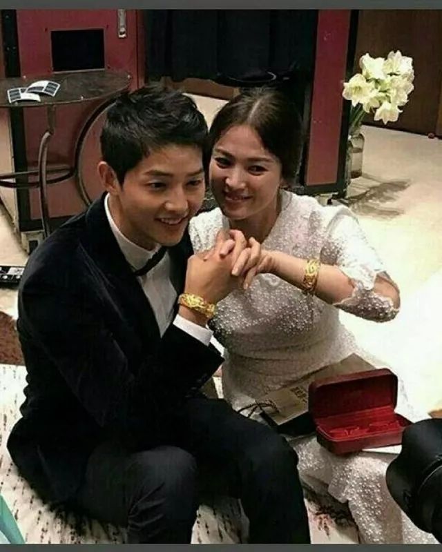 上月宣布与宋仲基离婚宋慧乔经理人公司现发声明