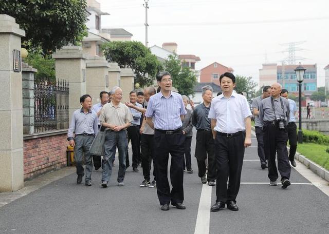 绍兴市级老领导来诸暨考察他们去了这些地方