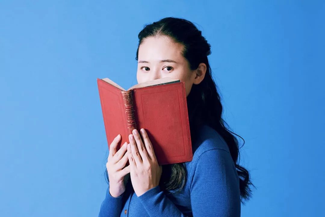 这个夏天日本国民级女歌手手嶌葵为你献上天籁治愈之音