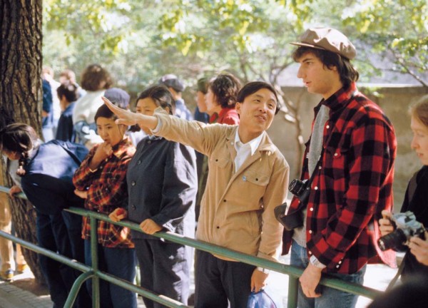 原创
            1981年美国大学生的中国之行  他的人生就此发生改变
                
    