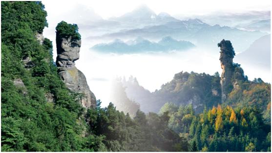 (悬崖栈道)万寿山景区位于重庆石柱县,海拔1300—1500米,常年温度15-2