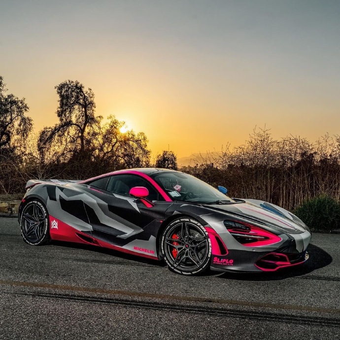 mclaren 720s