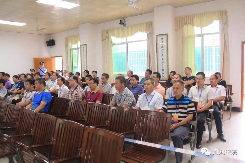 被告人蒙润武身为国家工作人员,玩忽职守,致使国家