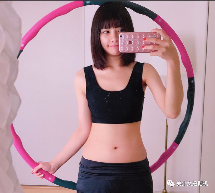 体脂率多少才有锁骨 09ec887e31444a57a54597348d40a9f3.jpeg