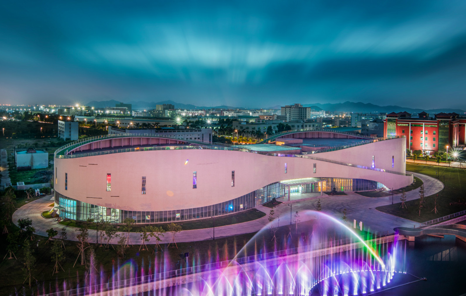 珠海金湾区2020GDP_珠海的发展与规划及个个区域的介绍讲解(2)