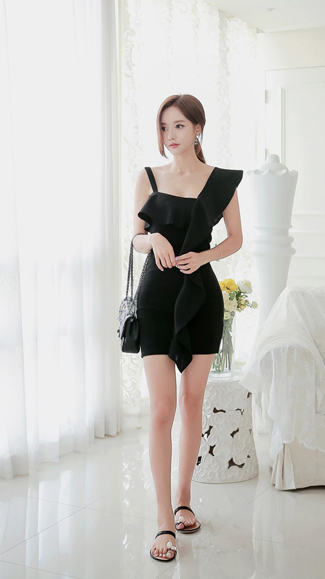 气质美女孙允珠大尺度诱人写真图片手机壁纸